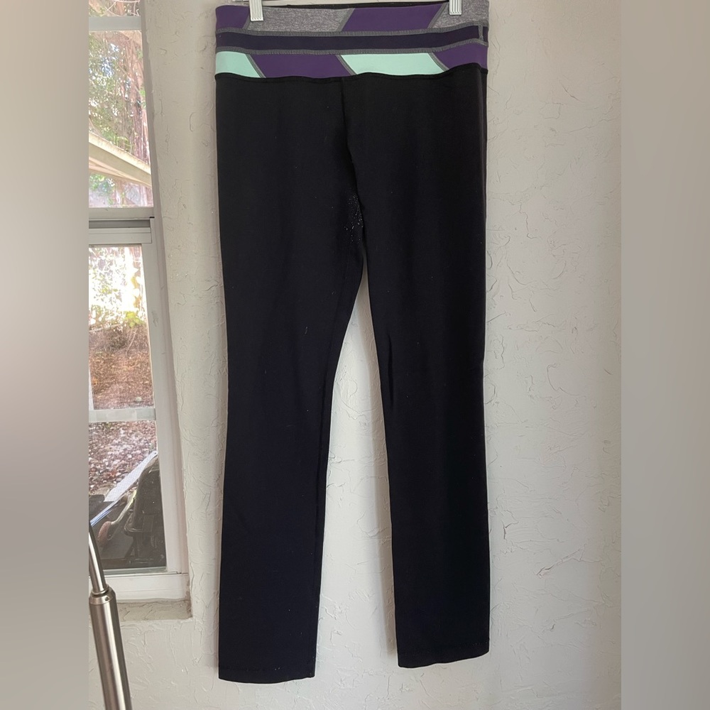 LULULEMON MICRO FLARE REVERSIBLE LEGGINGS